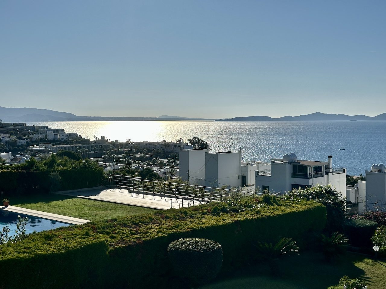 Turgutreis'te Elit Konumda Havuzlu Deniz Manzaralı Lüks Villa