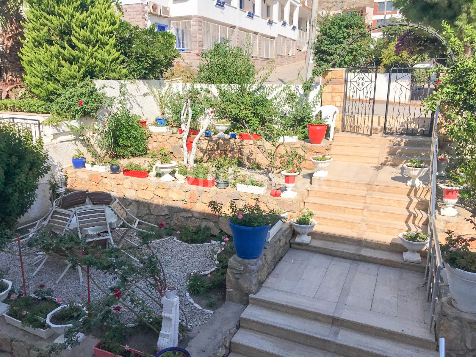 Turgutreis Yalıda Full Deniz Manzaralı Sahile Yakın 2+1 Daire
