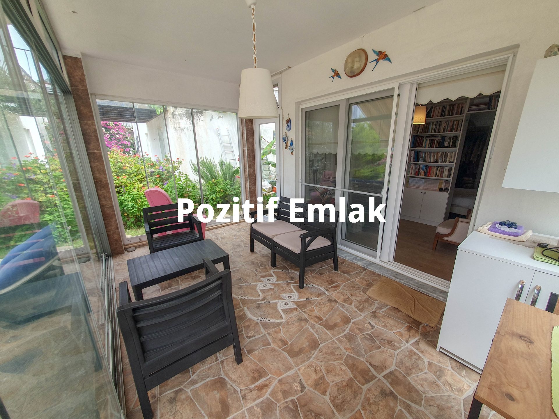 Bodrum Gümüşlük'te Satılık Harika Manzaralı Site İçi 3+1 Villa