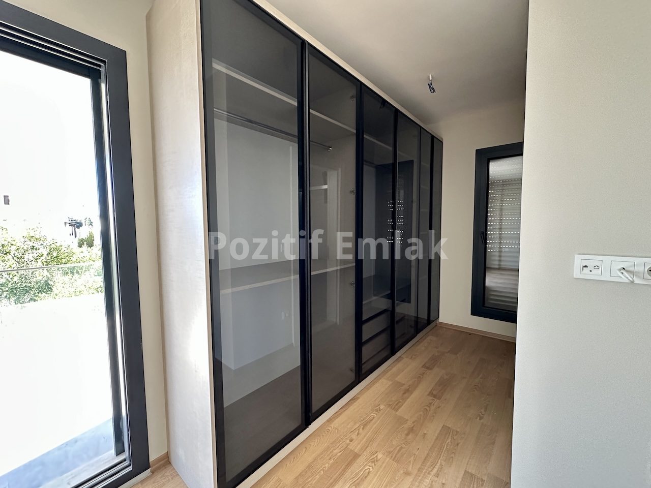 Bodrum Turgutreis Merkezde Harika Konumlu Sıfır 3+1 Villa