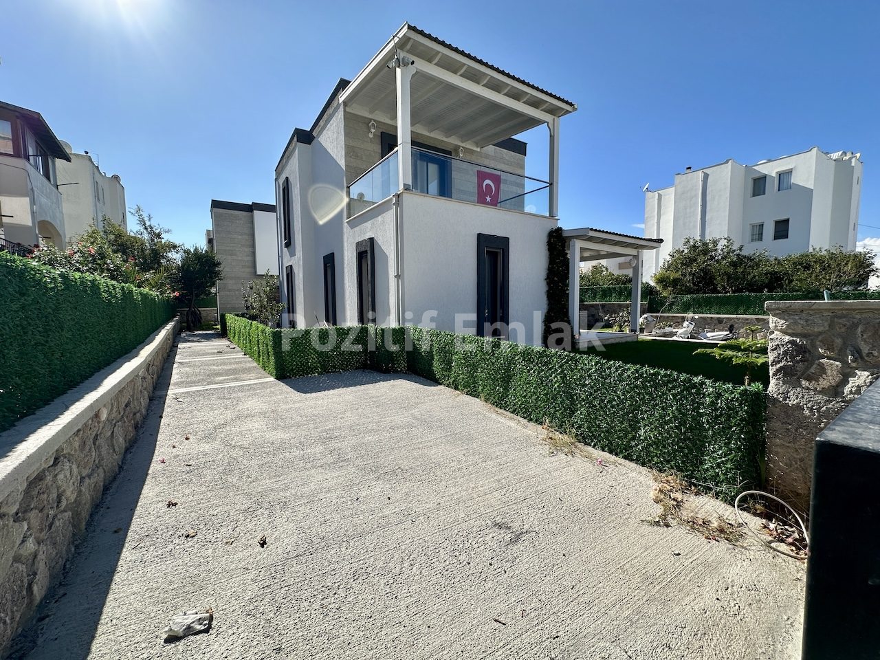 Bodrum Turgutreis Merkezde Harika Konumlu Sıfır 3+1 Villa