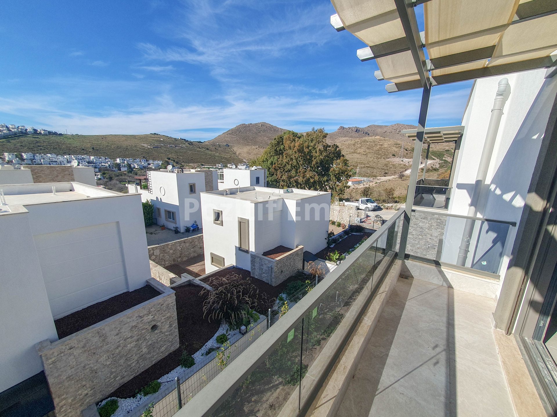 Bodrum Akyarlar'da Müstakil Bahçeli 3+1 Sıfır Villa
