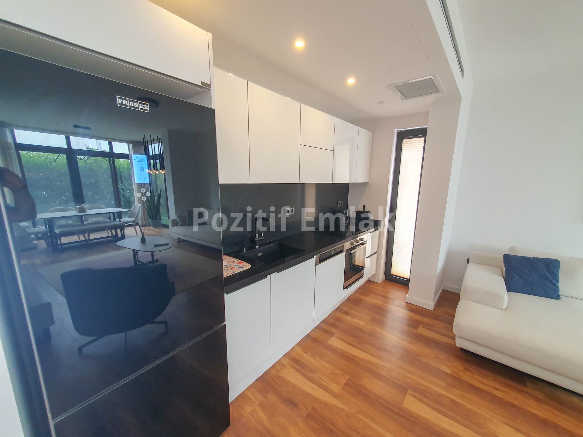 Bodrum Gümüşlük Merkezde Site içi Sıfır Lüks Daire