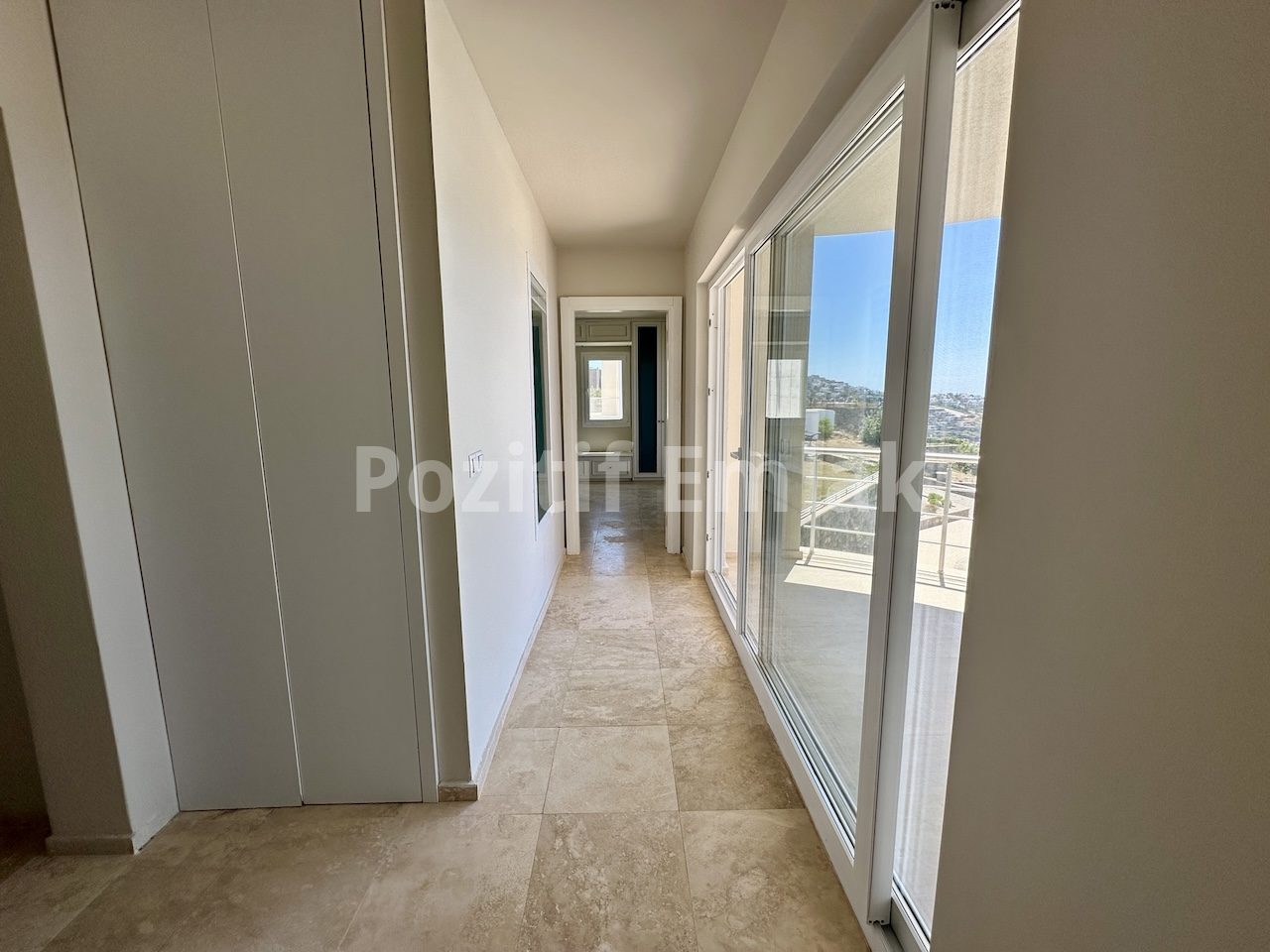 Bodrum Yalıkavak'ta Havuzlu Sitede Muhteşem Manzaralı 6+1 Villa
