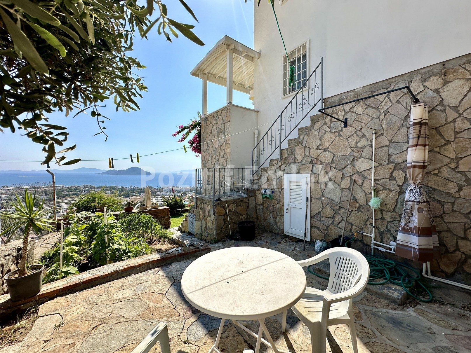 Bodrum Kadıkalesi'nde Harika Manzaralı Özel Havuzlu Villa