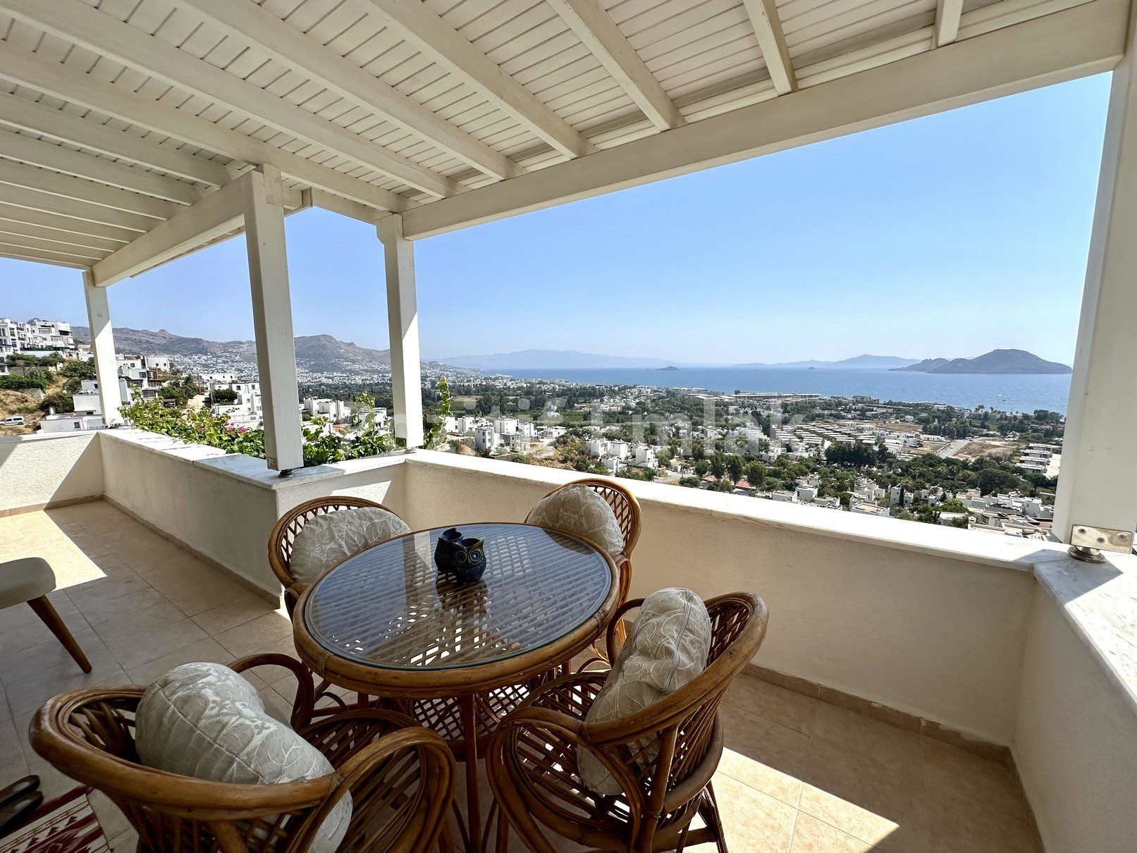 Bodrum Kadıkalesi'nde Harika Manzaralı Özel Havuzlu Villa