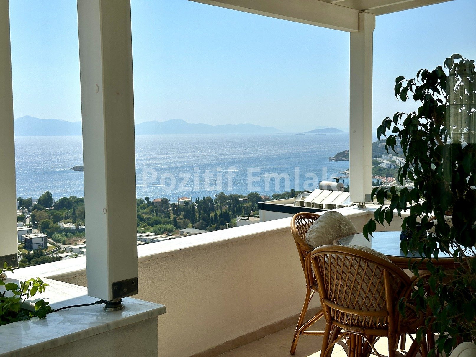 Bodrum Kadıkalesi'nde Harika Manzaralı Özel Havuzlu Villa