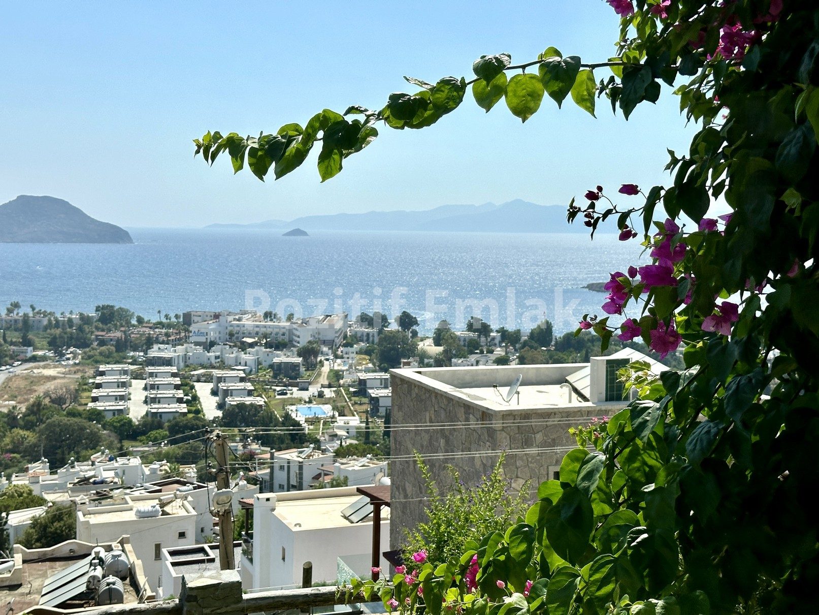 Bodrum Kadıkalesi'nde Harika Manzaralı Özel Havuzlu Villa