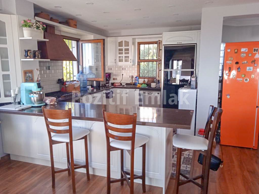 Turgutreis Yalı'da Özel Havuzlu Deniz Manzaralı Villa