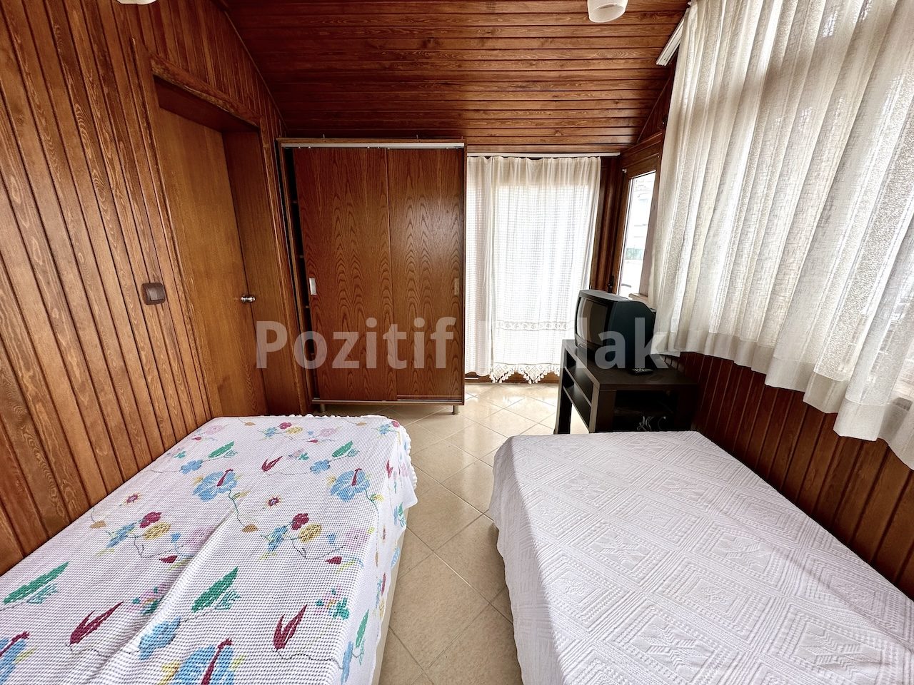 Turgutreis Merkezde Deniz Manzaralı Havuzlu Müstakil Villa