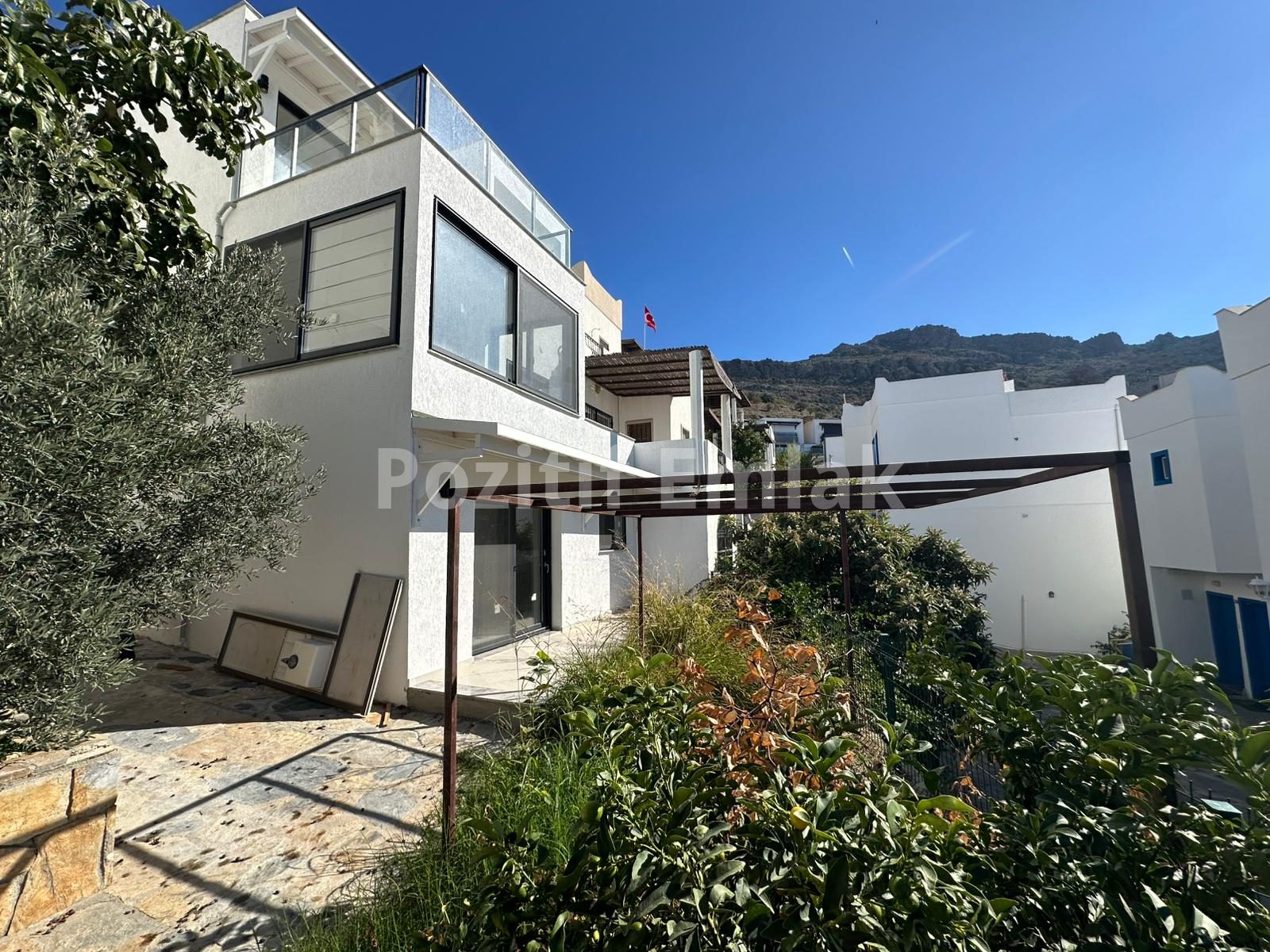 Turgutreis Karabağ'da Deniz Manzaralı Villa