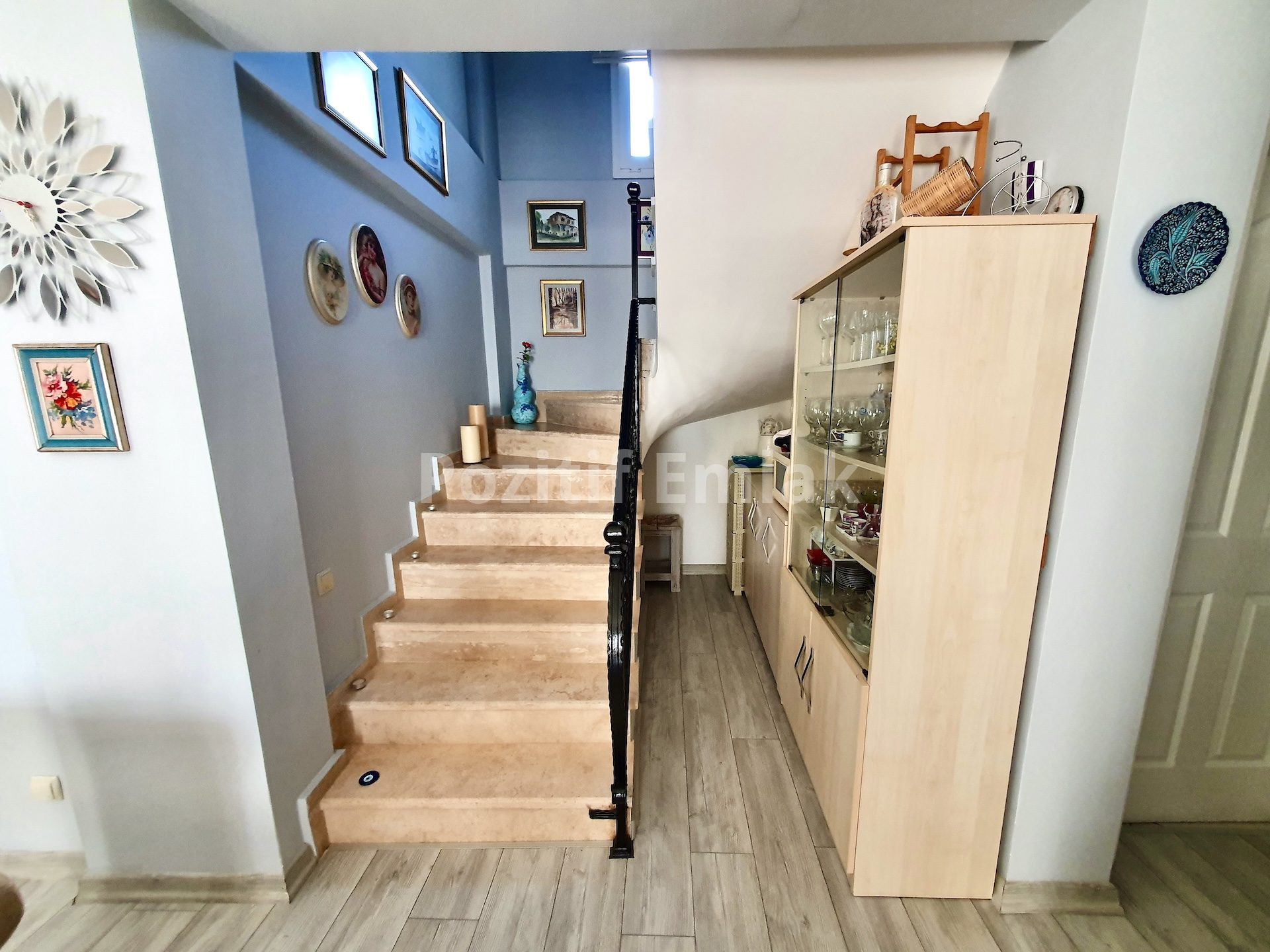 Gümüşlük Koyunbaba'da Havuzlu Sitede Deniz Manzaralı Villa